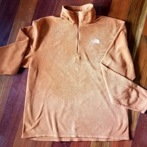 The North Face • Men's Pull Over Fleece